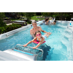 Endless Pools Fitness Systems® E500