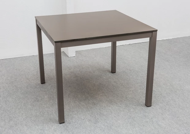 Haiti 4 személyes étkezőasztal