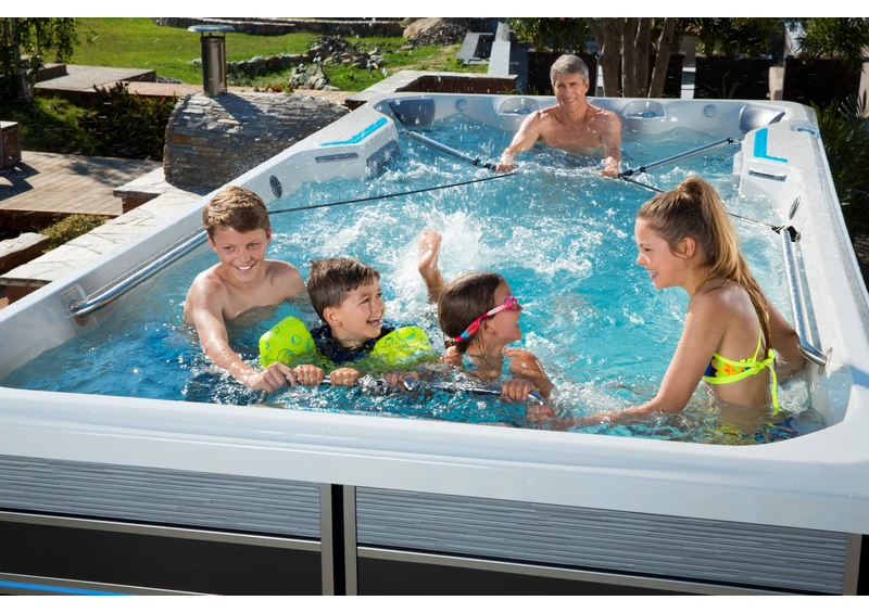 Endless Pools Fitness Systems® E500