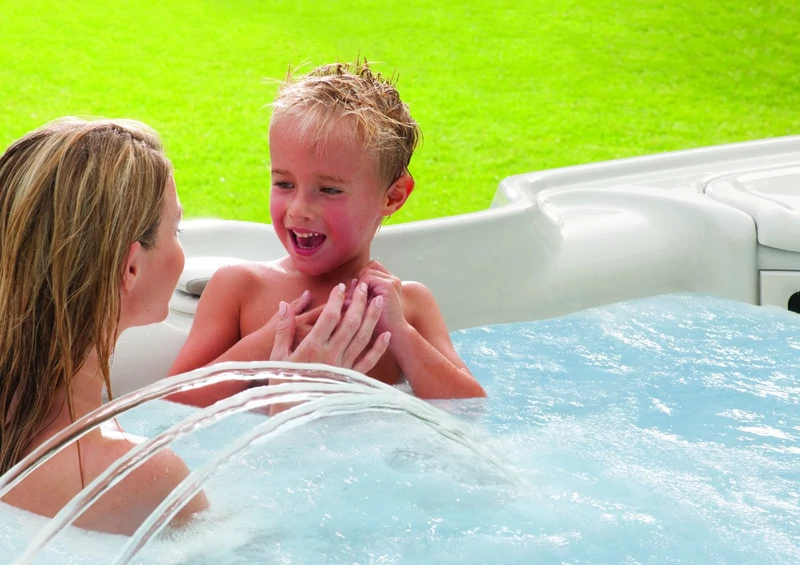 HotSpring Spas Highlife ARIA masszázsmedence