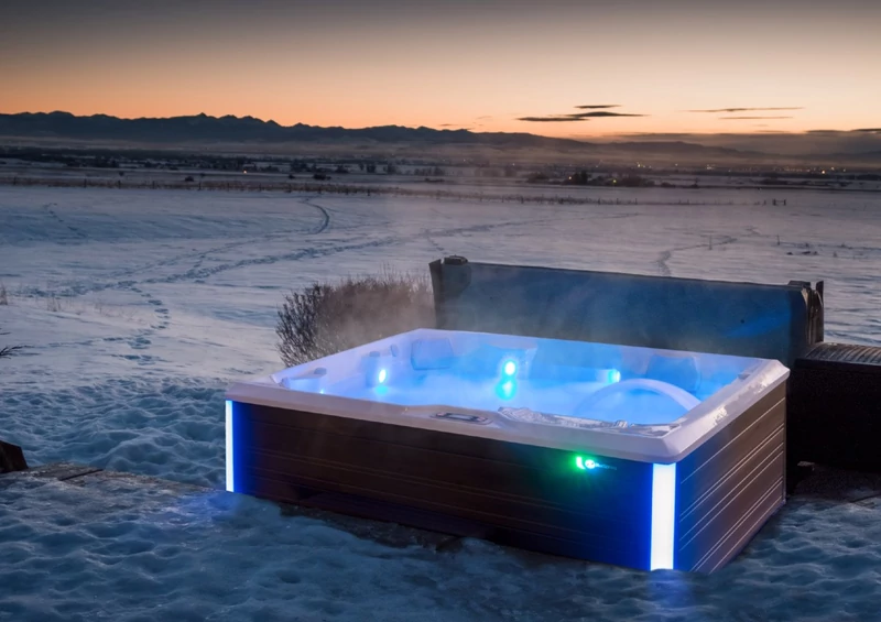 HotSpring, masszázsmedence, otthoni wellness, fényterápia