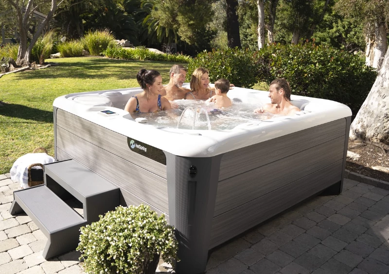 HotSpring Spas Highlife VANGUARD masszázsmedence