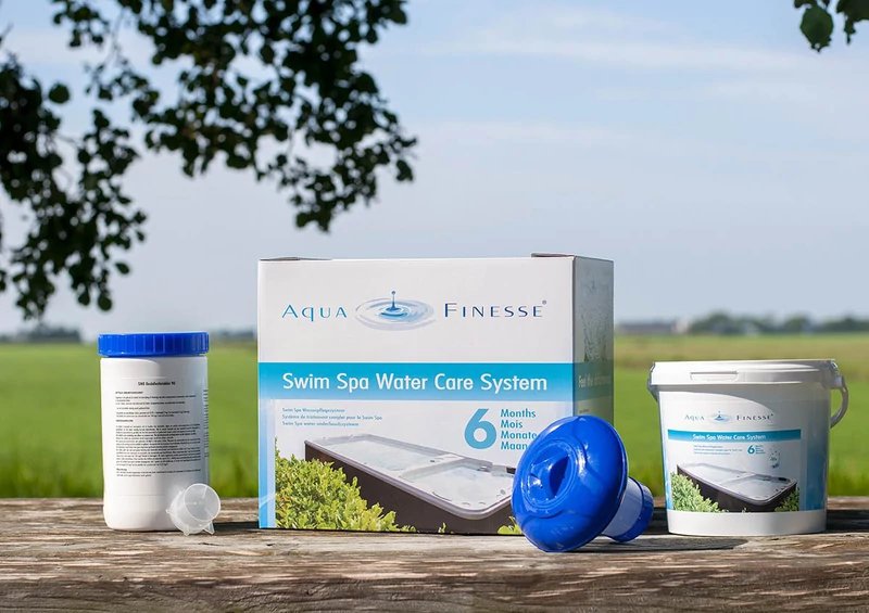 AquaFinesse Swimspa box