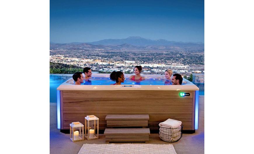 A jacuzzi kültéri elhelyezésének legvonzóbb tulajdonságai
