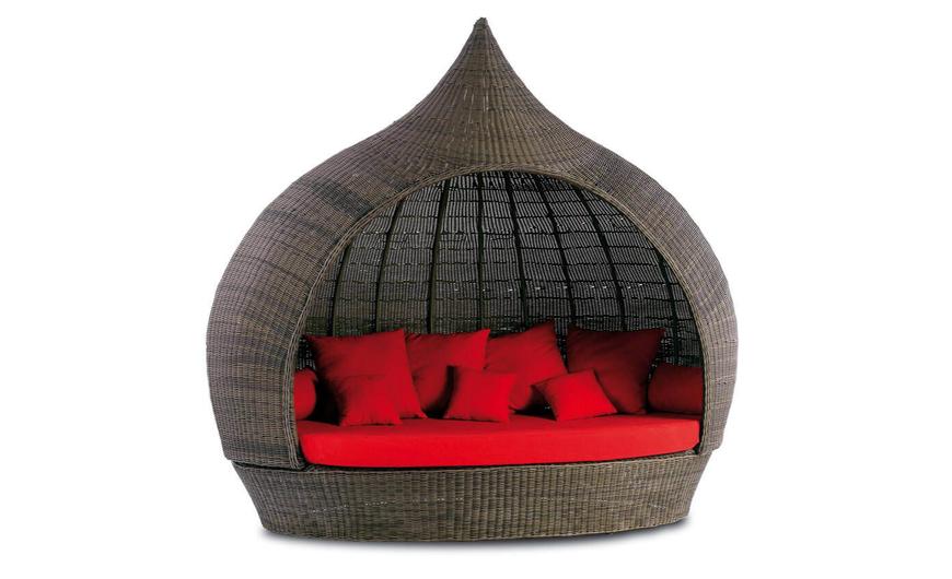 A kert kiemelkedő és kényelmes éke: az Eye Catcher kanapék